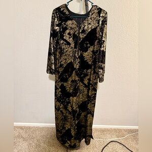 Elegant Black and Gold Women's Dress